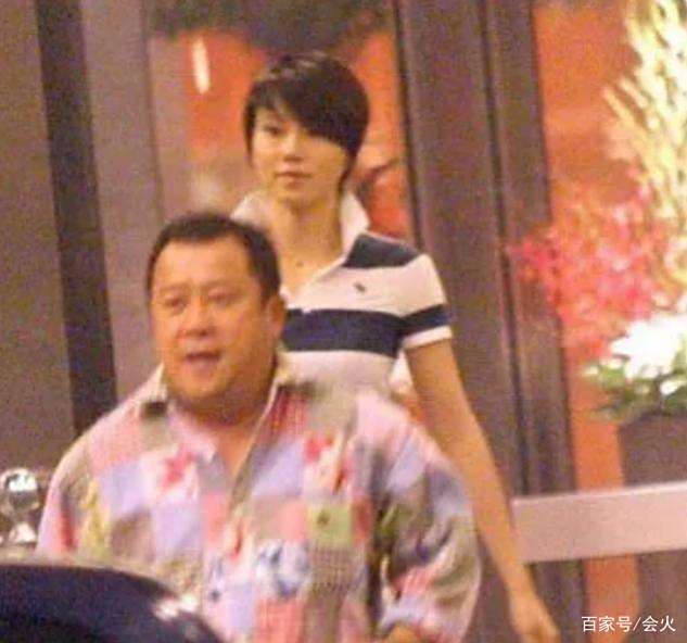 香港大哥情史风云:假戏真做、沙滩play、私生子疑云 香港大哥情史风云:假戏真做、沙滩play、私生子疑云