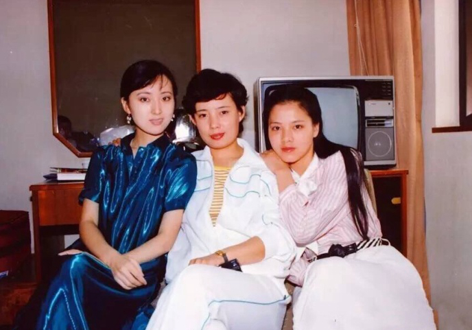 87版红楼梦的成功不是偶然的,即便三十多年后,这些方面仍是经典