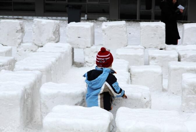 幼儿园大班雪花迷宫图片