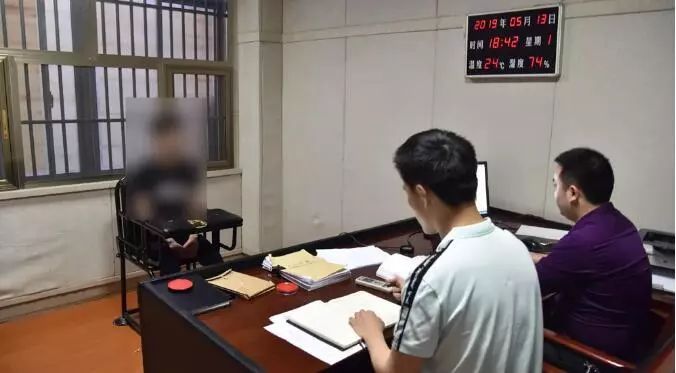 多名涉黑涉恶犯罪嫌疑人向马鞍山警方投案自首