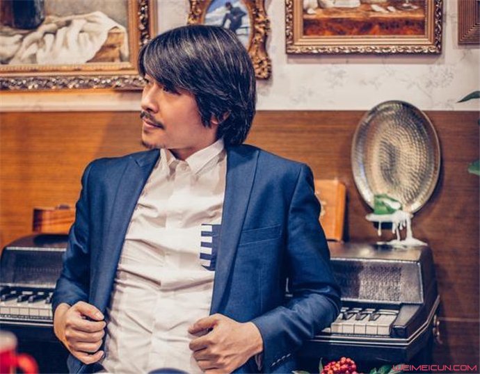 谭伊哲追求李宇春怎么回事?没想到两人之间的关系这么好!