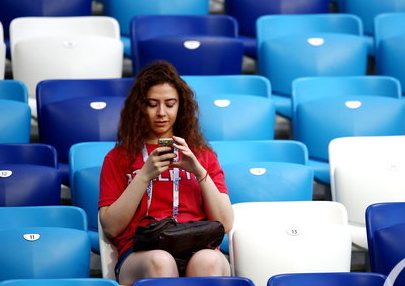 看台上的风景,俄罗斯丹麦女球迷质量高