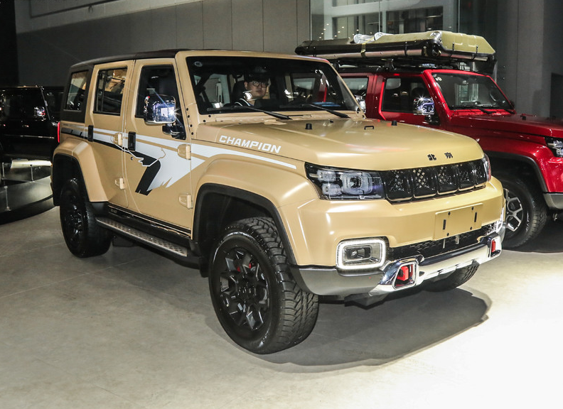 北汽新出"越野大将",2.3t 6at马力231匹,国六标准极速160