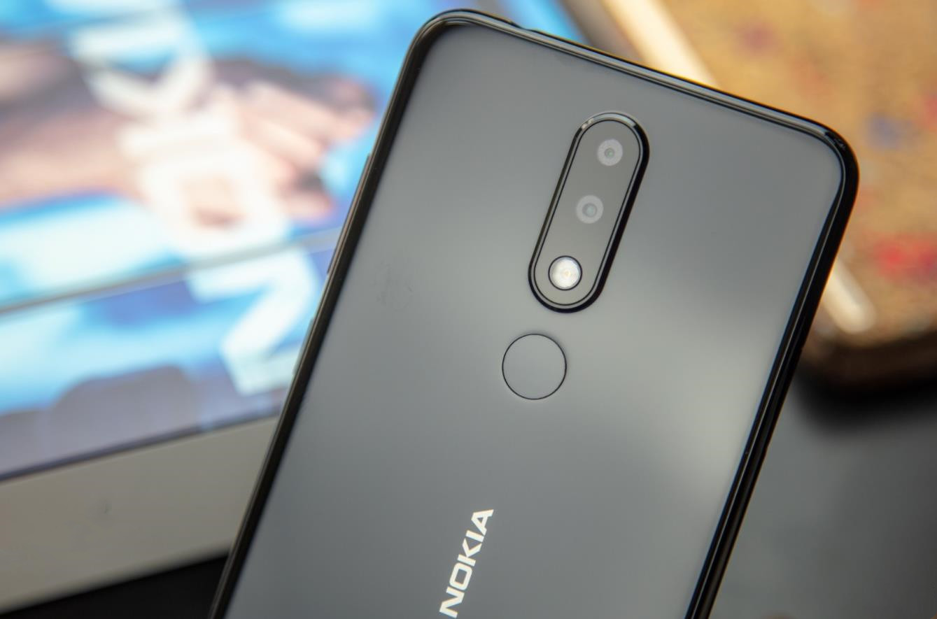 史上"最强百元机",仅898:骁龙660的性能 4g 64g 面部指纹解锁