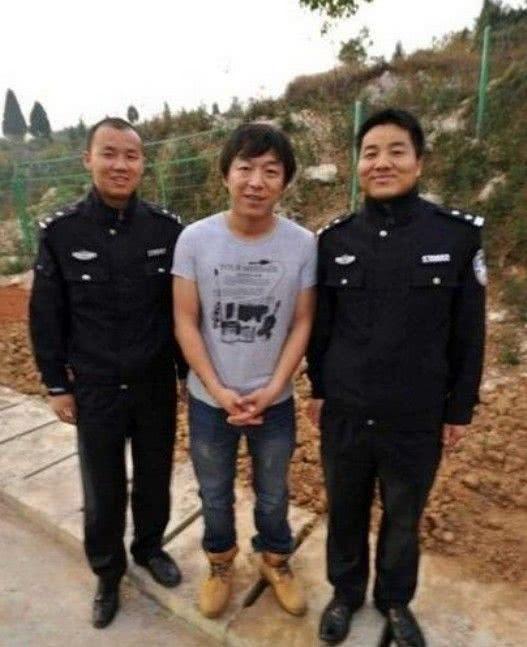 撒贝宁最聪明,田亮有范,黄渤最搞笑,与警察合照要技巧