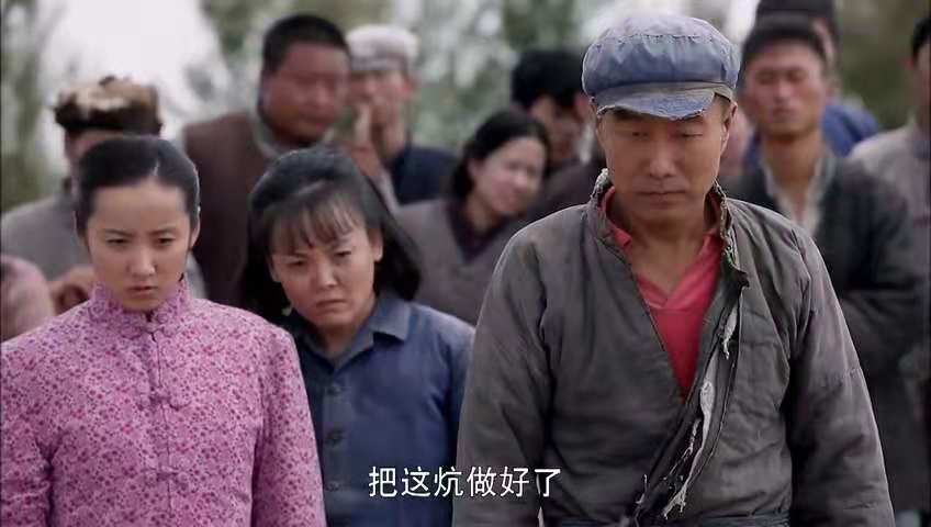 《平凡的世界》孙玉亭要把自己活埋了,两个侄子一个挖坑一个埋土