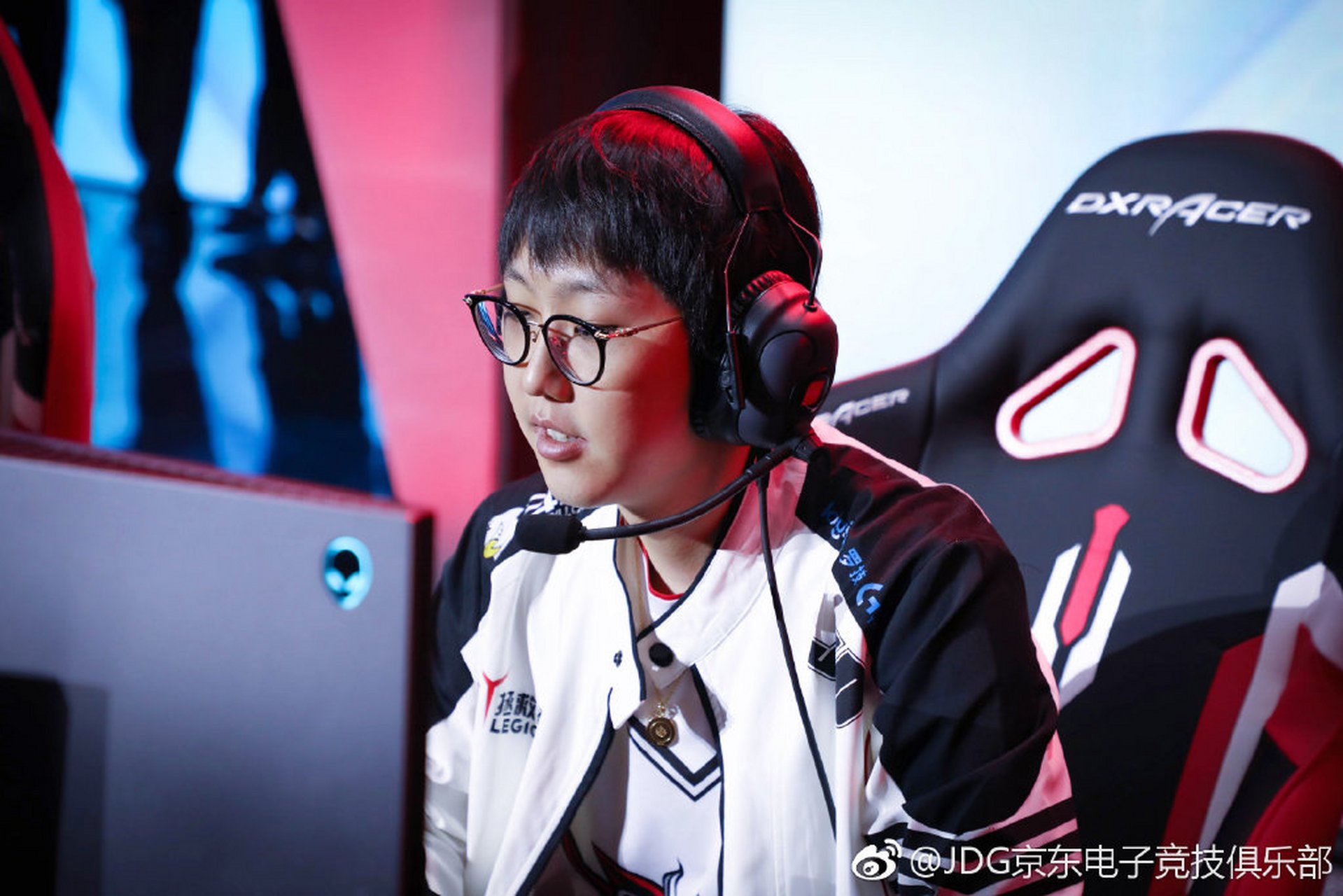 游戏快讯# imp宣布退役,乐观家族和三星白都仅剩一人,粉丝:青春结束