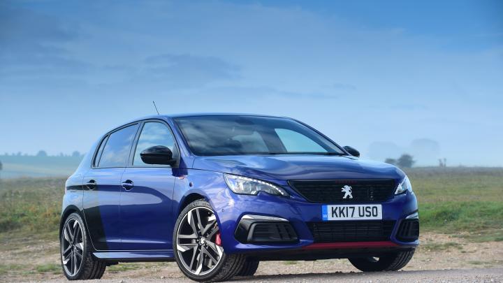 汽车:标致308 gti,一款出色的掀背车,具有巧妙的外观和内饰!