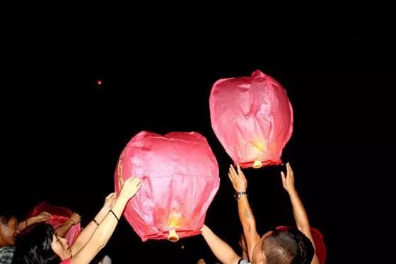 7月9日阿根廷自力 节 7月9日帕劳宪法日 7月9日巴哈伊信仰  圣日,巴孛