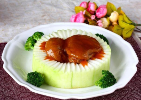 江西特色美食之酿冬瓜圈,清淡爽口,尝上一口满嘴留香