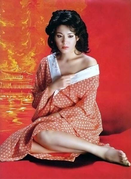 松坂庆子三级片鼻祖是日本男人心目中性感女神