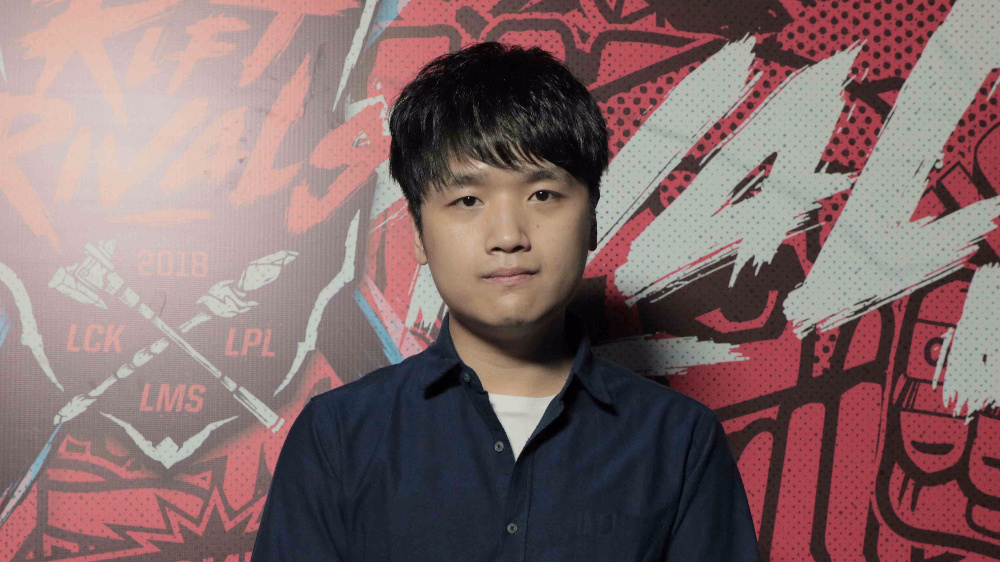 we微笑正式断开连接!本人正面回应,山泥若又把微笑打退役了?