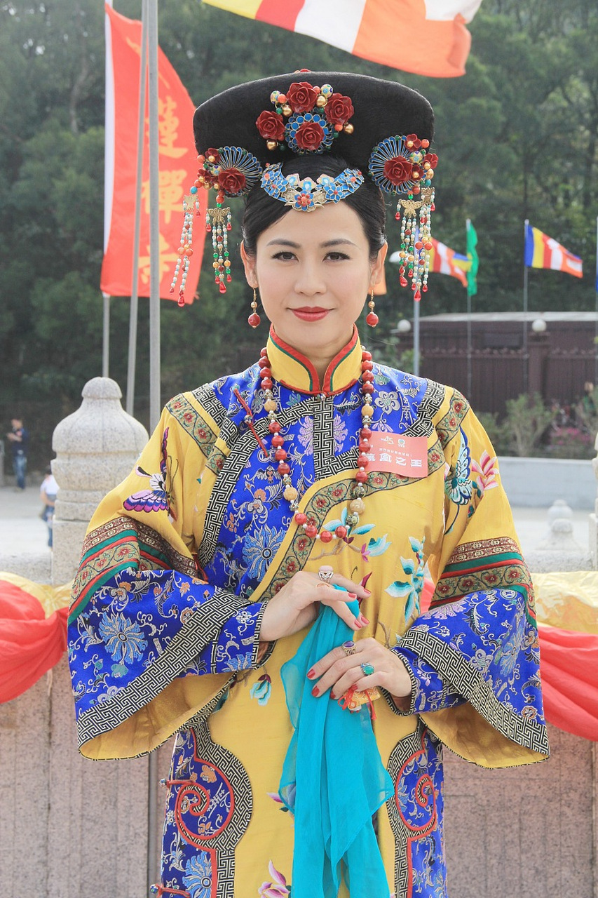 清朝故事:固伦和孝公主是乾隆帝的第十个女儿,由非东宫皇后的惇妃汪氏