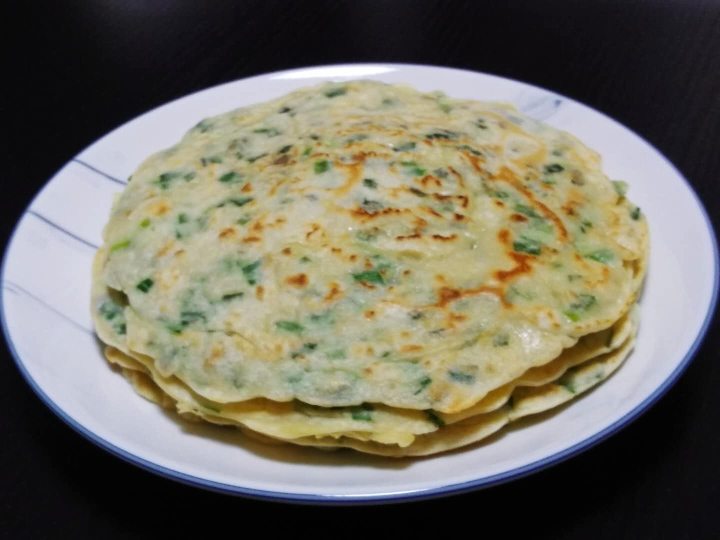 韭菜鸡蛋摊饼图片