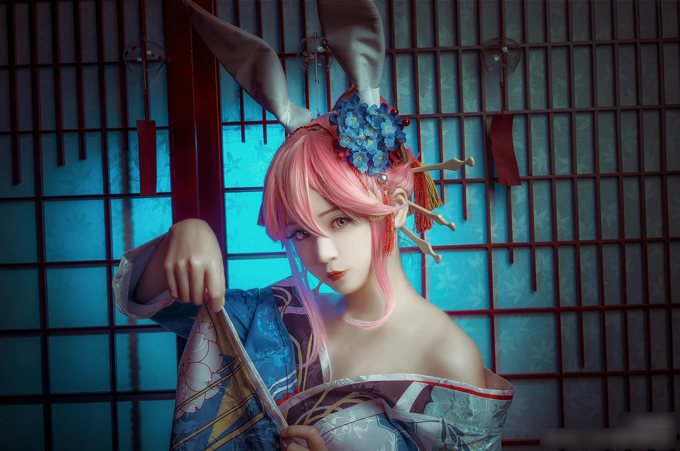 国人妹子扮演的崩坏学园角色八重樱!相当惊艳的一组cosplay作品