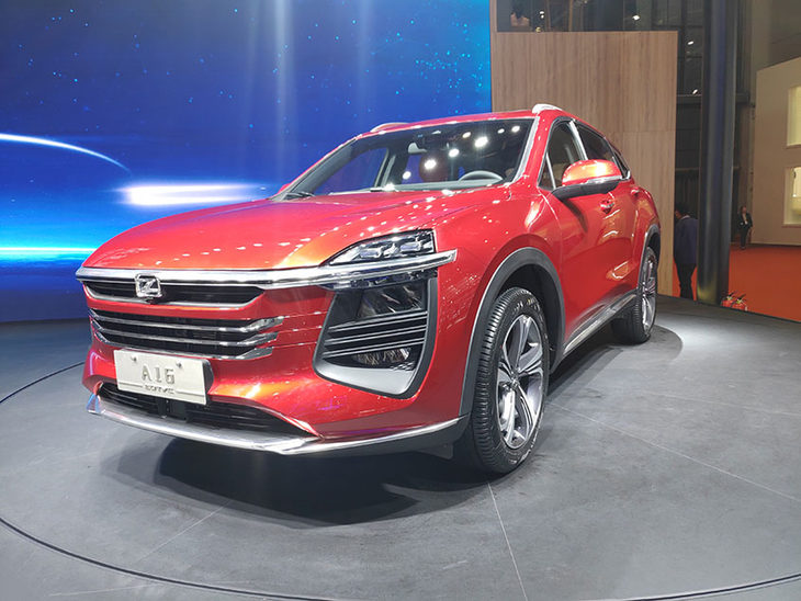 众泰ts5实车曝光 原创造型设计/轴距超越哈弗h6