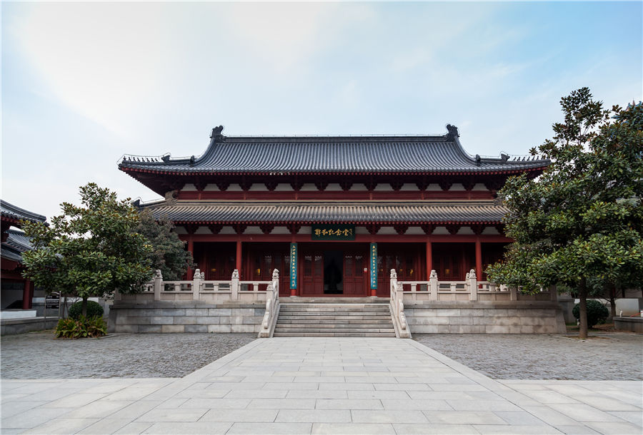 南京灵岩寺图片