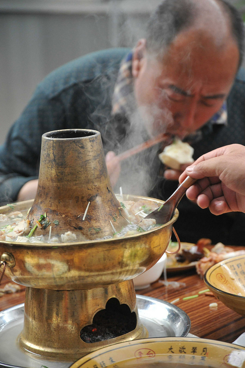 五千年食光# 青海土火锅  在青海这片广袤的土地上,美食繁多,而其中