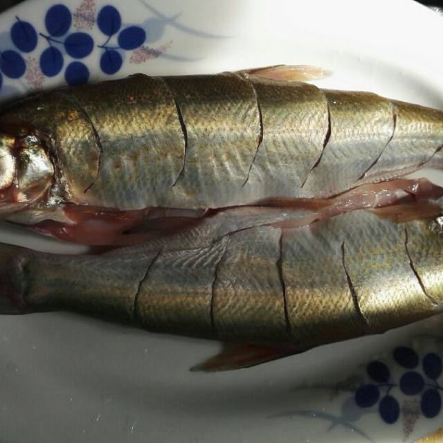 清蒸翘嘴白,简简单单的清蒸味道还是很不错的,鲜嫩多汁很美味