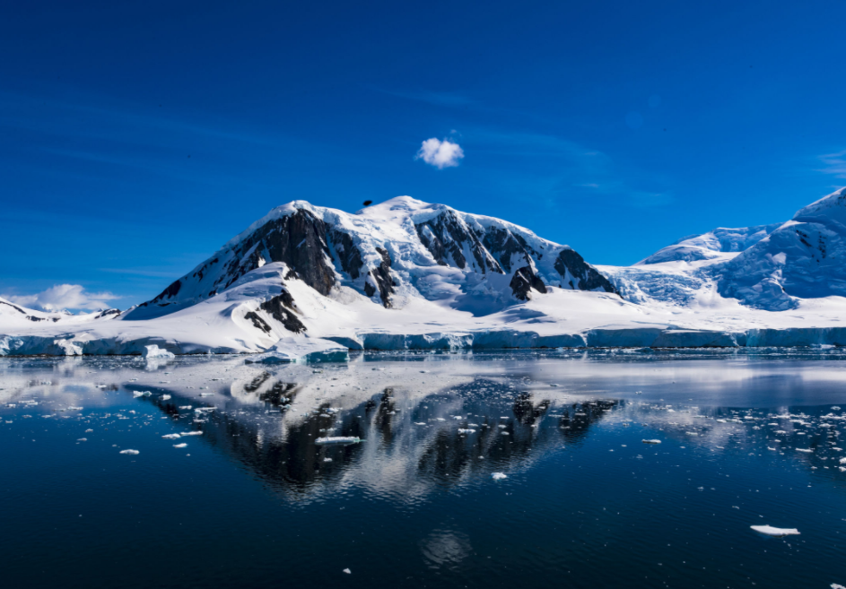 来到南极看冰川,简直就是人间仙境的感觉,值得收藏