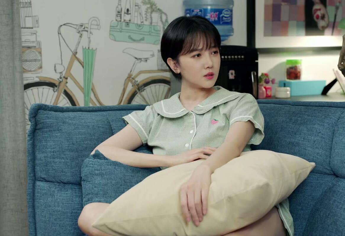 晋小妮的"作"没有下线,陈小纭现实中继续演绎,幸亏男友是他