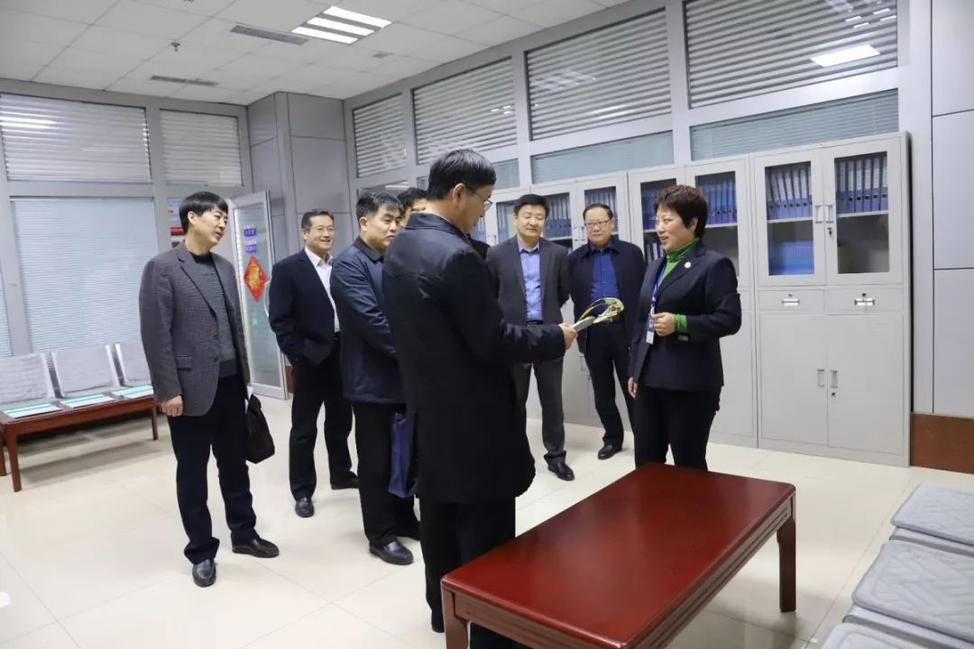 市司法局局长赵久成一行来莒县调研司法行政和服务包联企业工作