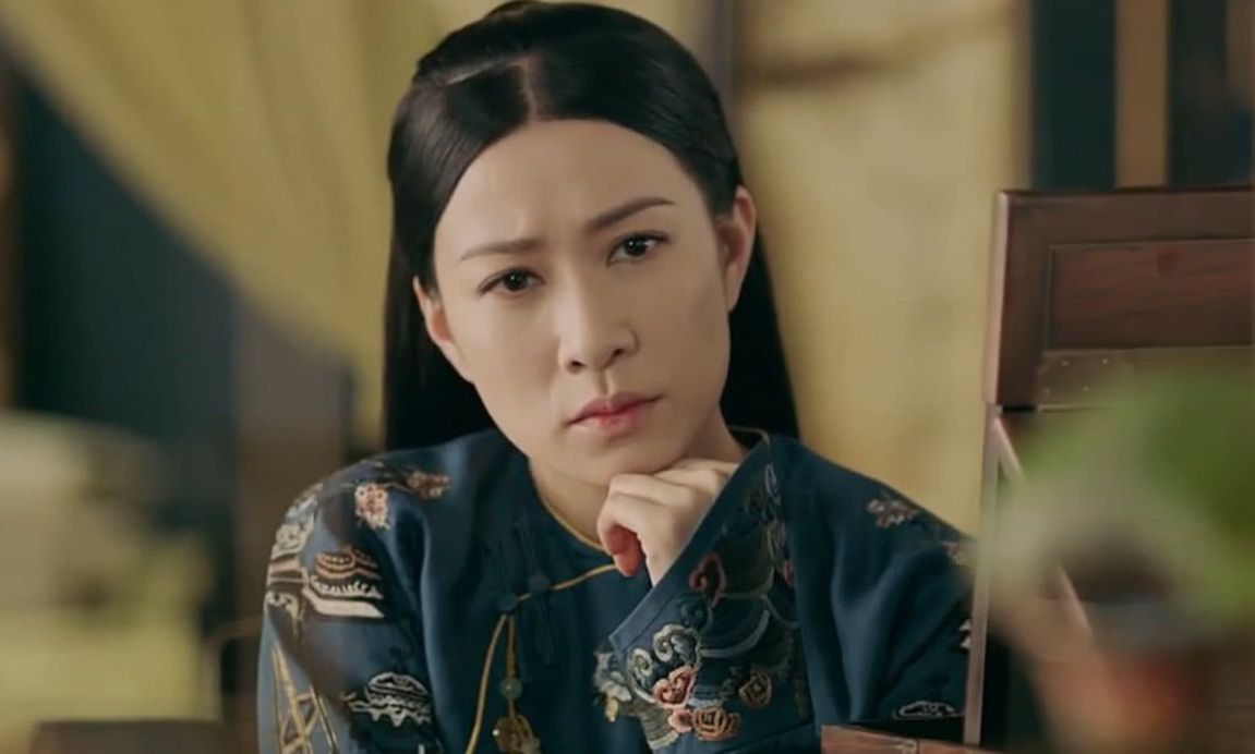 历史上乾隆第二任皇后,辉发那拉氏,为何会断发被废?