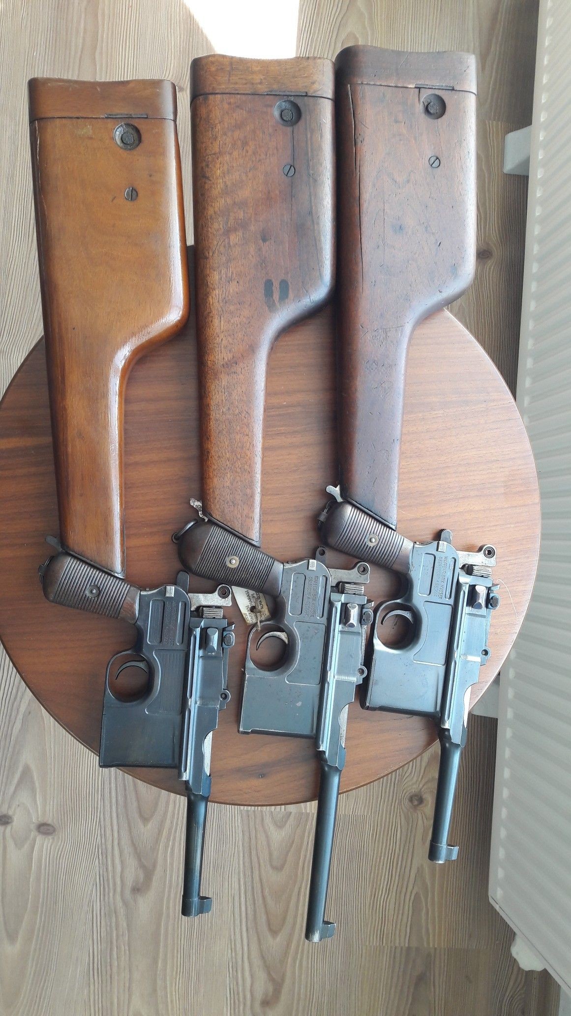 抗战作品中的明星武器毛瑟c96"冲锋枪"