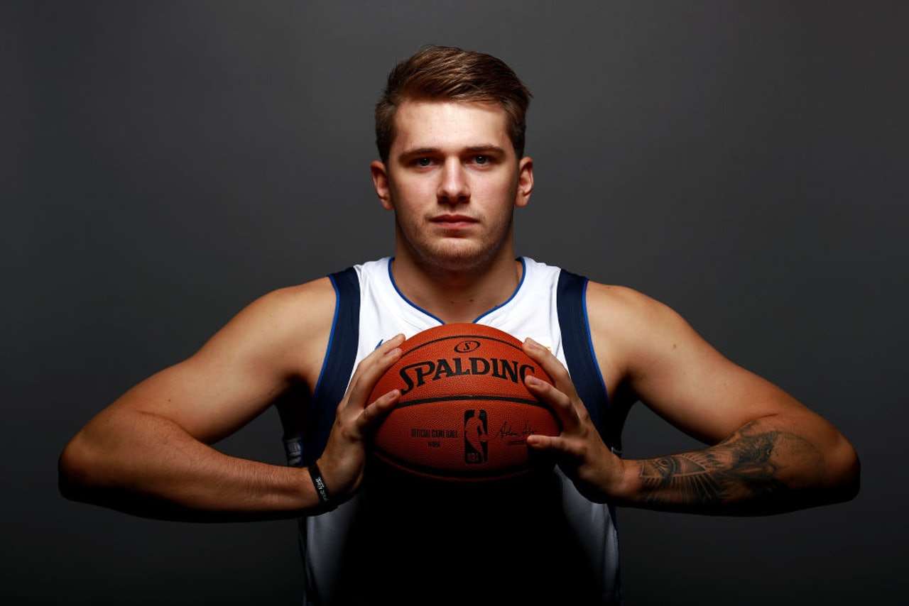 「nba」明星赛首轮投票 小皇帝,字母哥成票王 东契奇正选有望