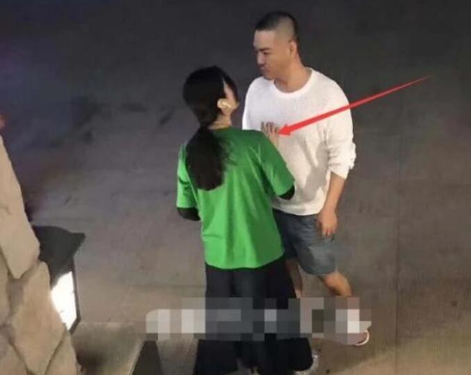 范冰冰造型师生日送亲密祝福我的冰引争议,疑似接李晨成下一任?