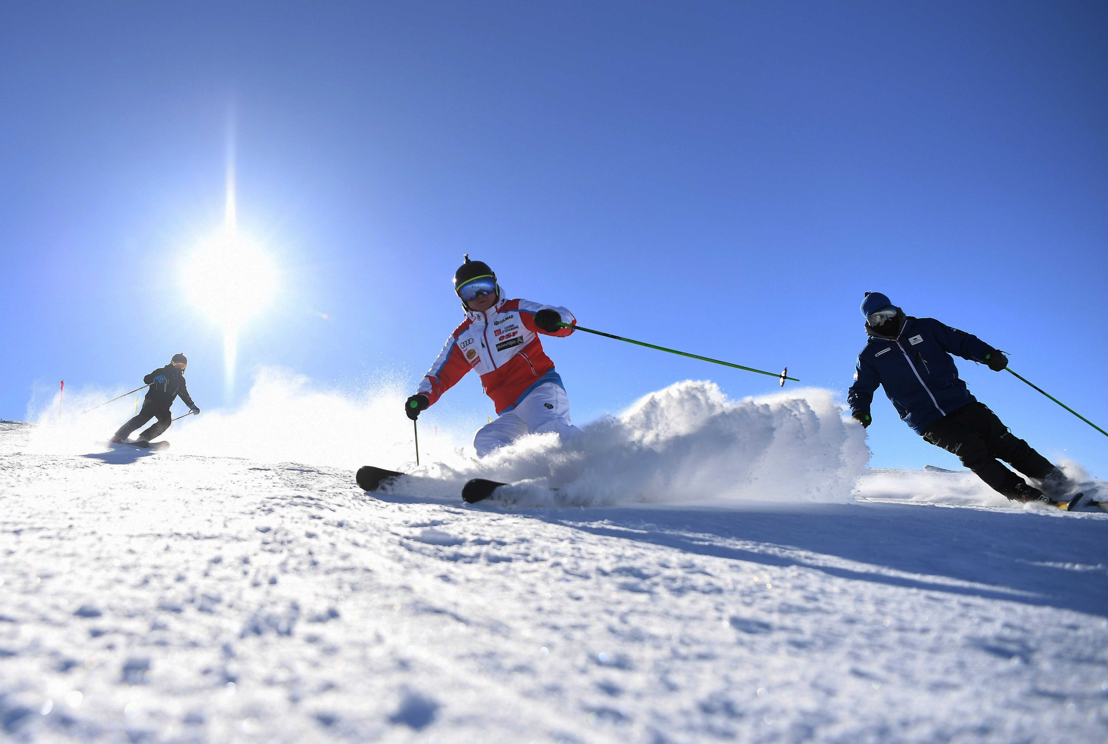 冬日畅滑可可托海国际滑雪场
