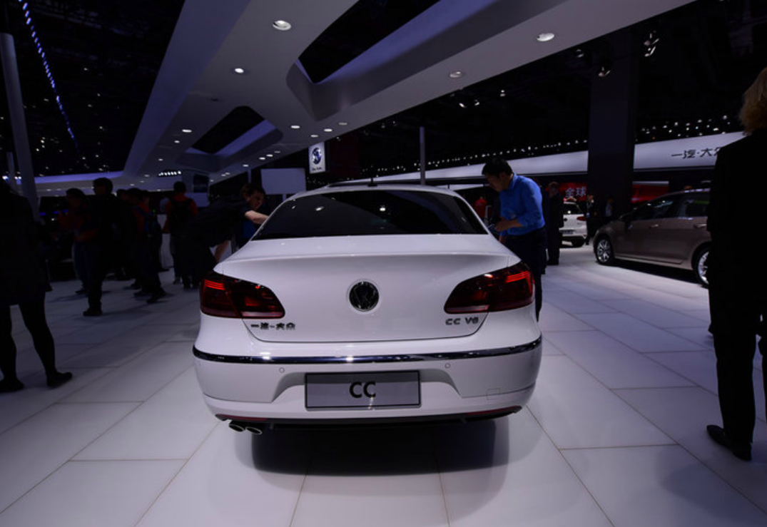 品鉴一汽大众cc之美,新颖的设计,符合年轻人审美