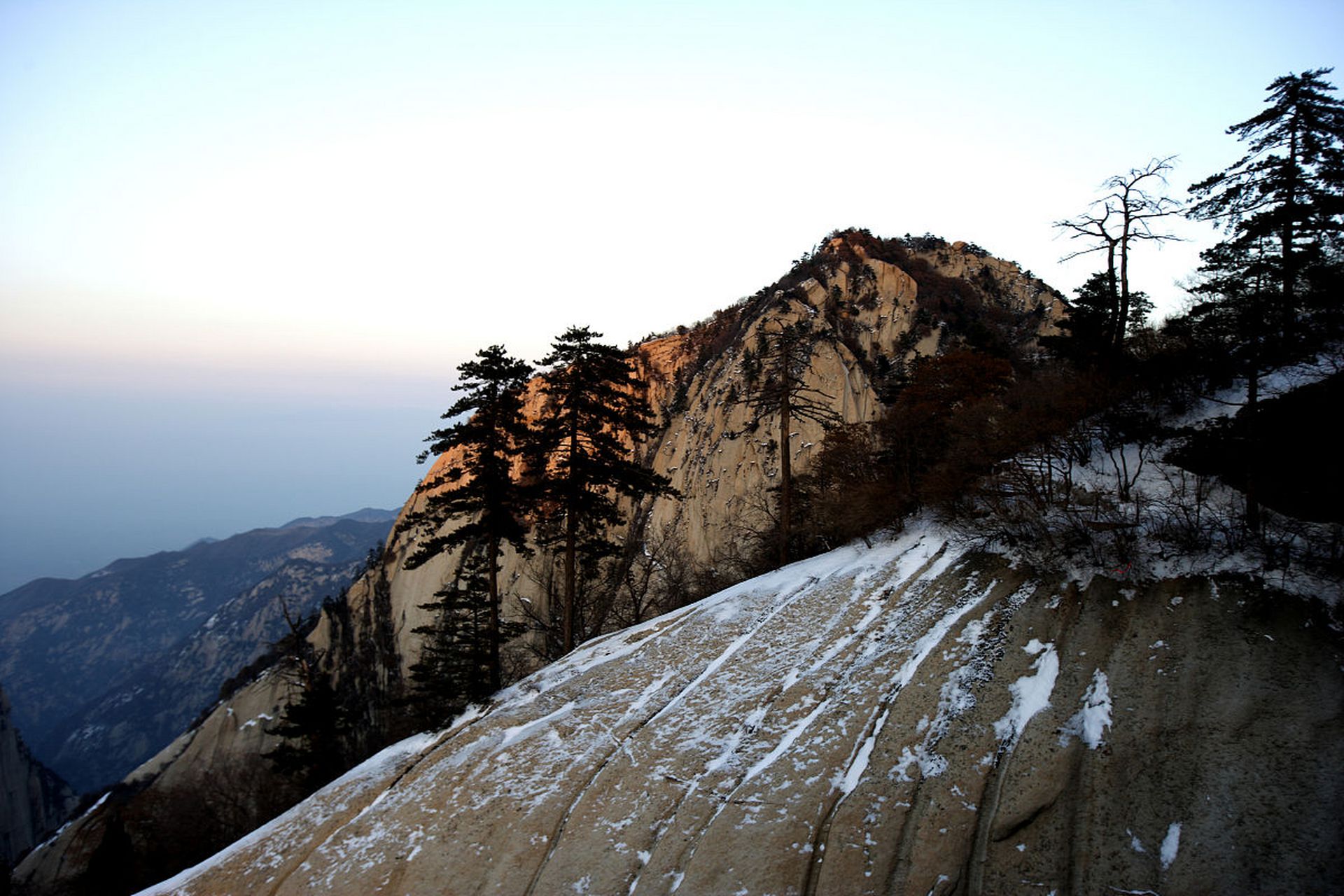 五岳山