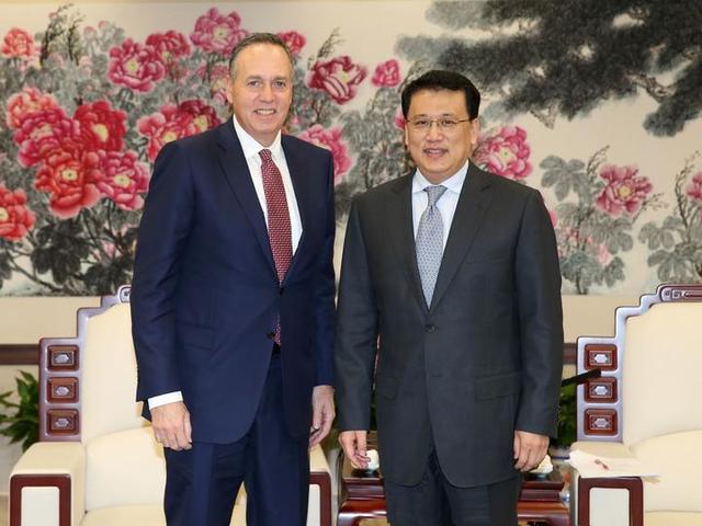 袁家军会见美国客人