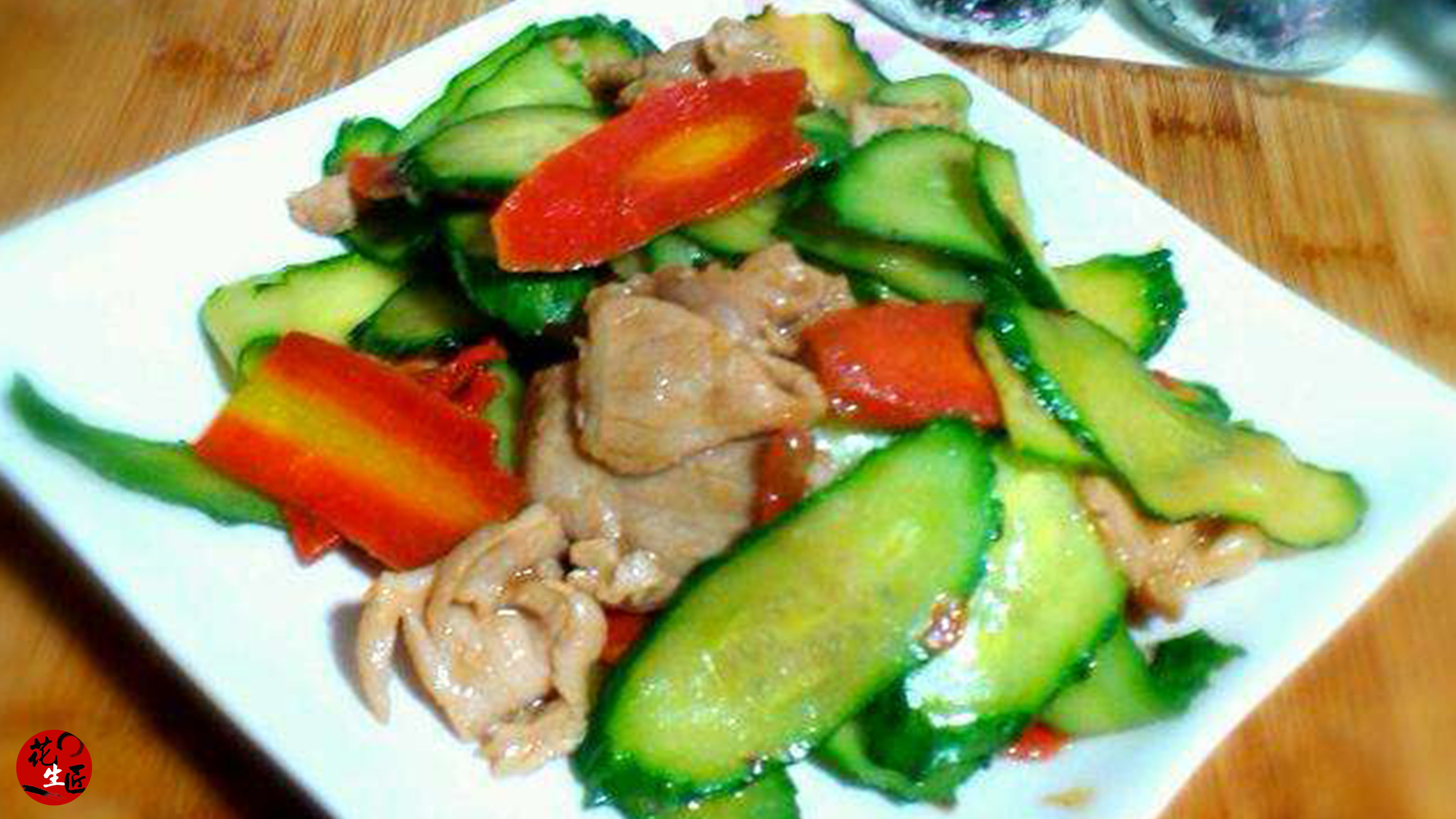 家常小炒黄瓜肉片,步骤简单方便快捷,夏天首选小炒菜