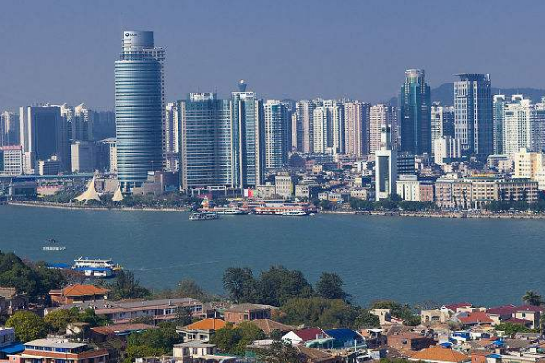 中国南方这两座城市景色各异,美不胜收,快来看看吧!