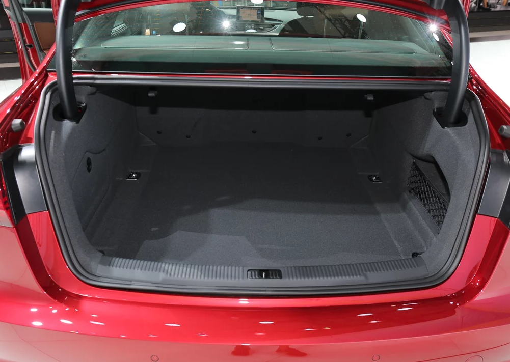 颜值与实力并存,奥迪a6l,这辆车能否让你喜欢