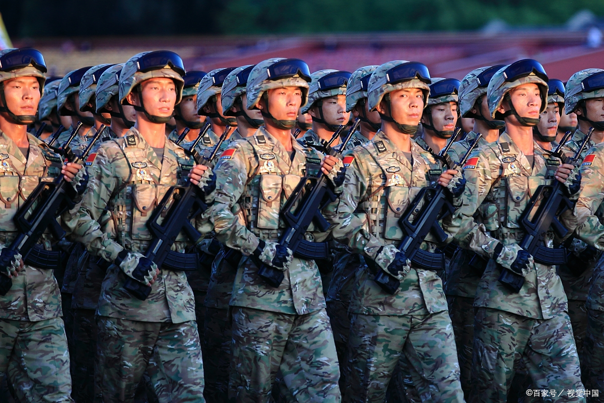 这是中国陆军能在劣势火力的背海陆空军部队图片儿中国人民解放军