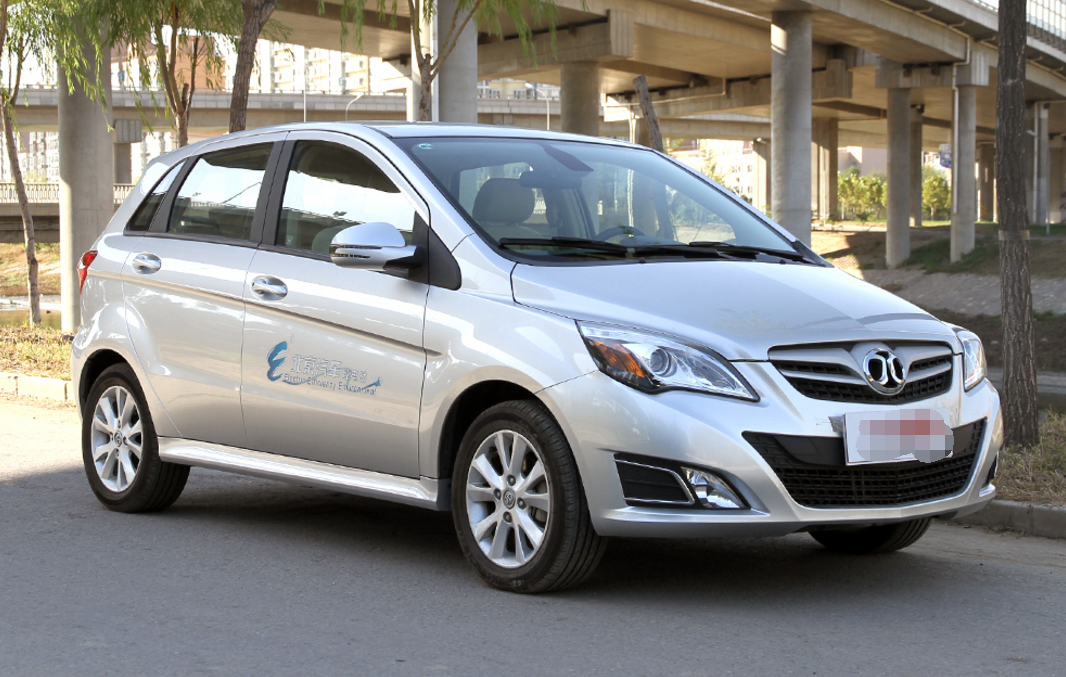 北京汽车e系整体设计神秘,车型显得沉稳