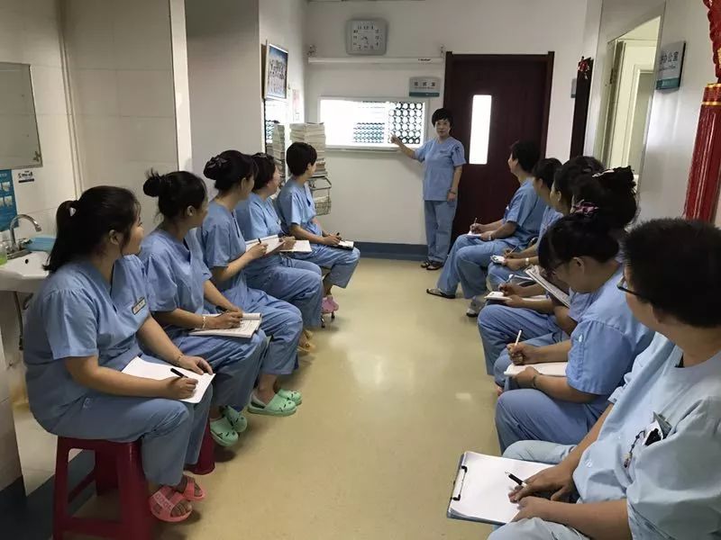 她力量献礼祖国70华诞辽宁省三八红旗手马会娟