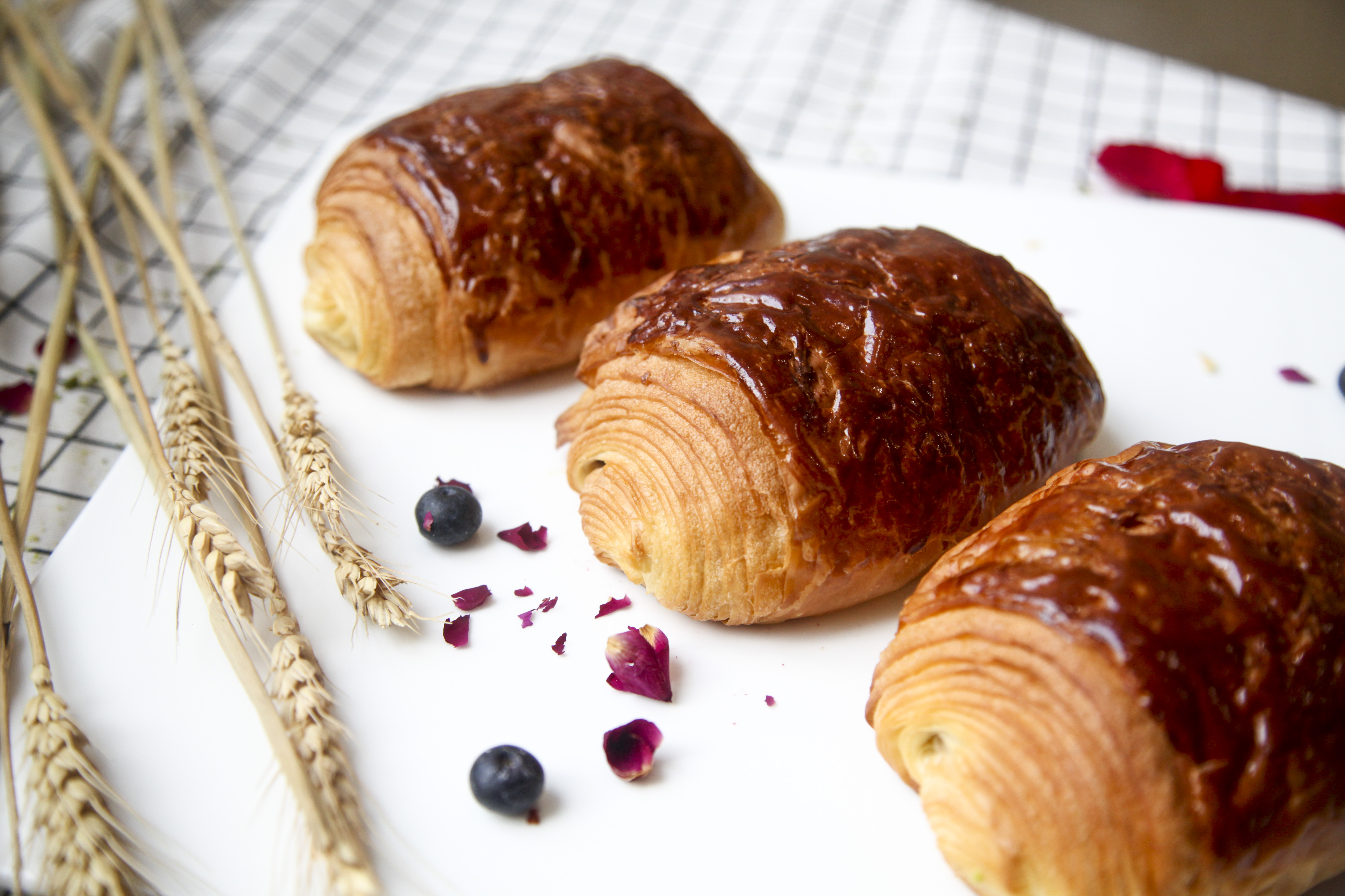 看看这五款高颜值面包,其中芥末培根味你敢吃吗?