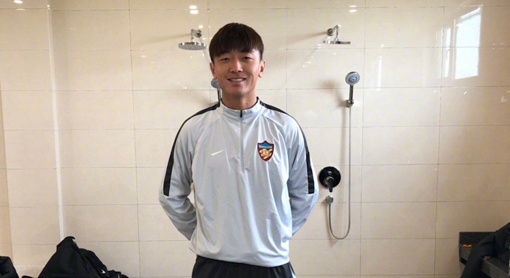 前国脚杨旭喜得三胎,大儿子香港出生二儿子美国出生,杨旭没超生