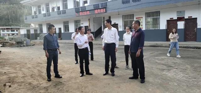 永安市委书记蒋先东到洪田镇调研指导脱贫攻坚工作