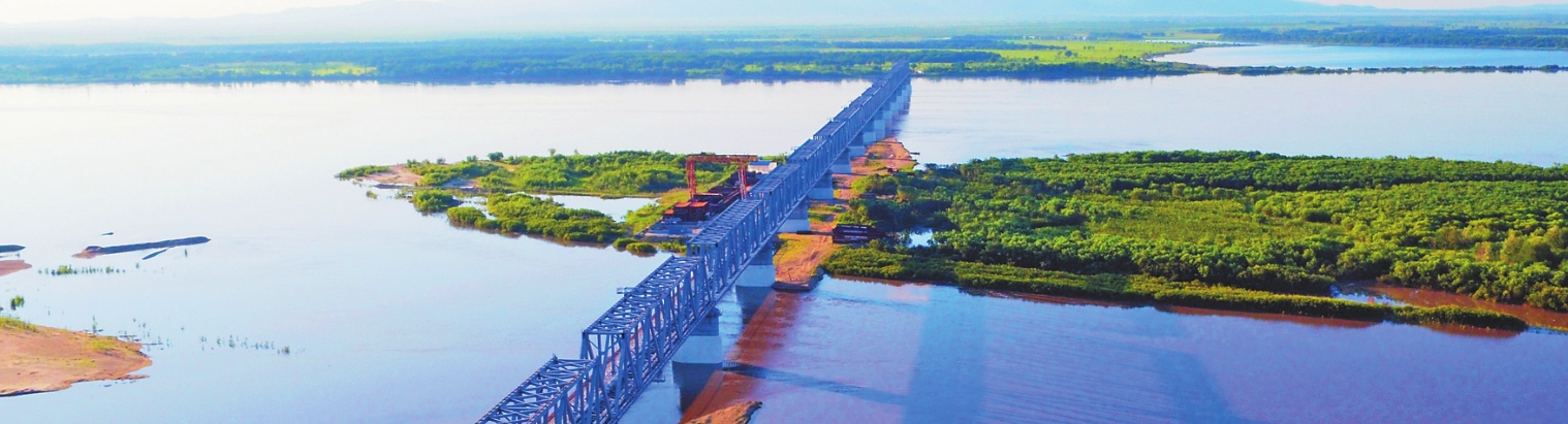 同江中俄跨江铁路大桥开通运营进入倒计时 同江开启"大桥经济时代"