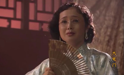 《大宅门》中白玉婷美图欣赏,当年的蒋雯丽颜值爆表,真心好看!