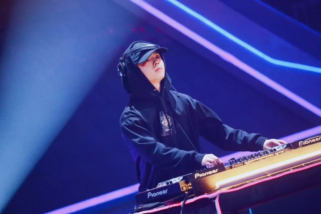 《即刻电音》后,中国电子音乐开"嗨"