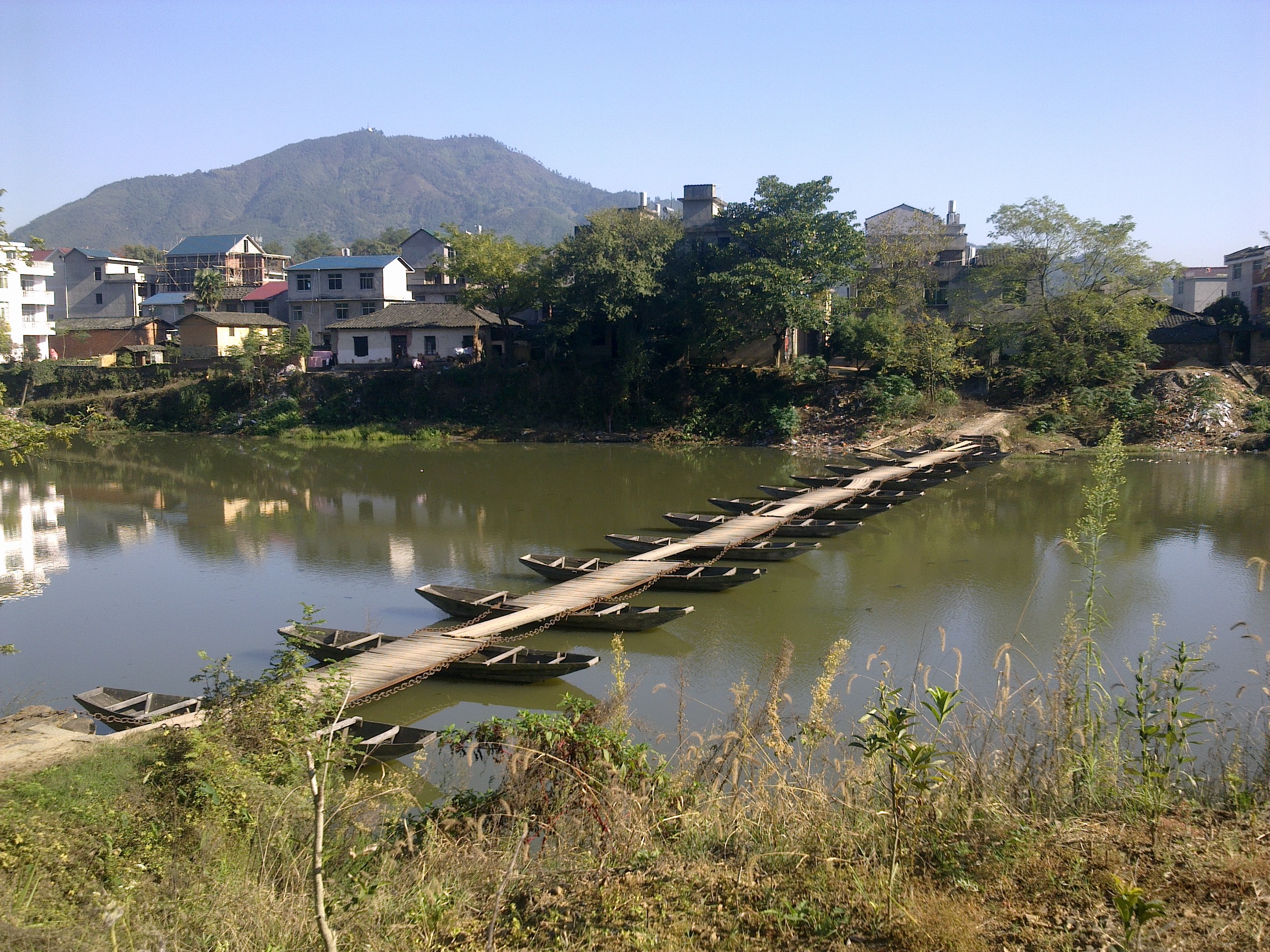 那些关于浮桥的记忆