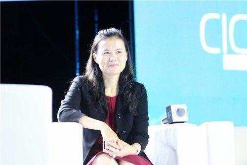 来看一看彭蕾在阿里巴巴扮演什么角色就清楚了?