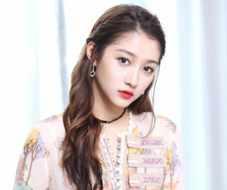 盘点演技最烂的女明星,关晓彤第4,第一名连导演都救不了!