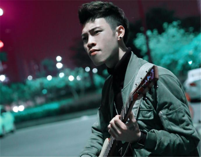 广东雨神和许华升的关系怎么样,两人大打出手,控制不住真的吗?